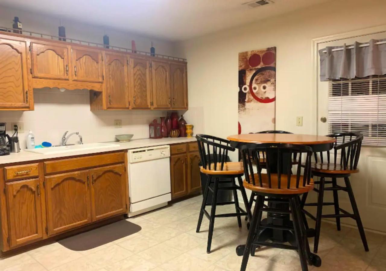 Modern 2 Bed One Bath At West Side Nova York